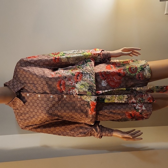 Designer Look Shorts & Blouse - Picture 1 of 7